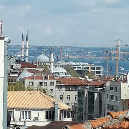 Waterfall Istanbul Eksteriør bilde