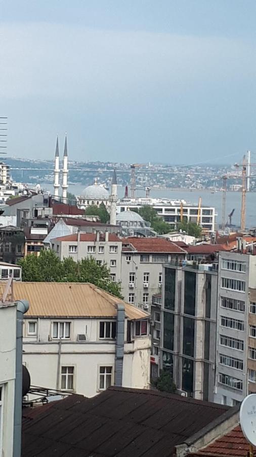 Waterfall Istanbul Eksteriør bilde